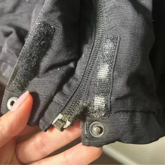 Ladies north face winter jacket M - Picture 6 of 10